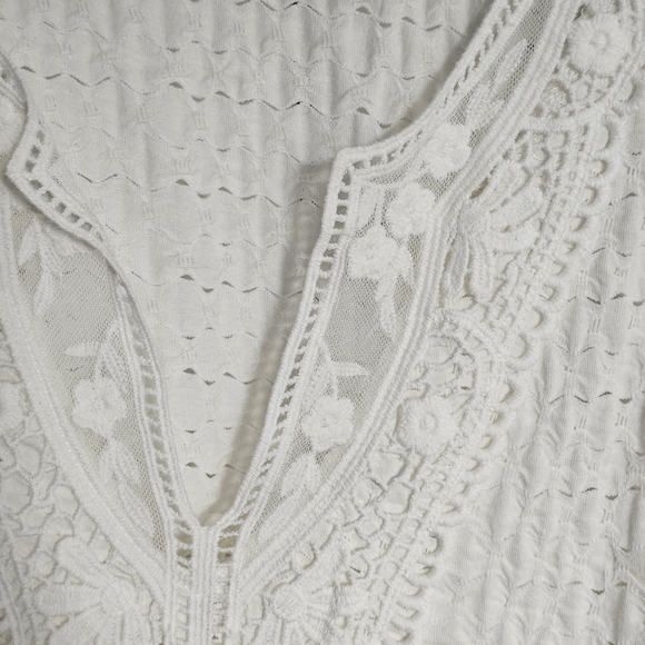 Plus Size 2X Penningtons White 3/4 Sleeve Tunic - Picture 7 of 13